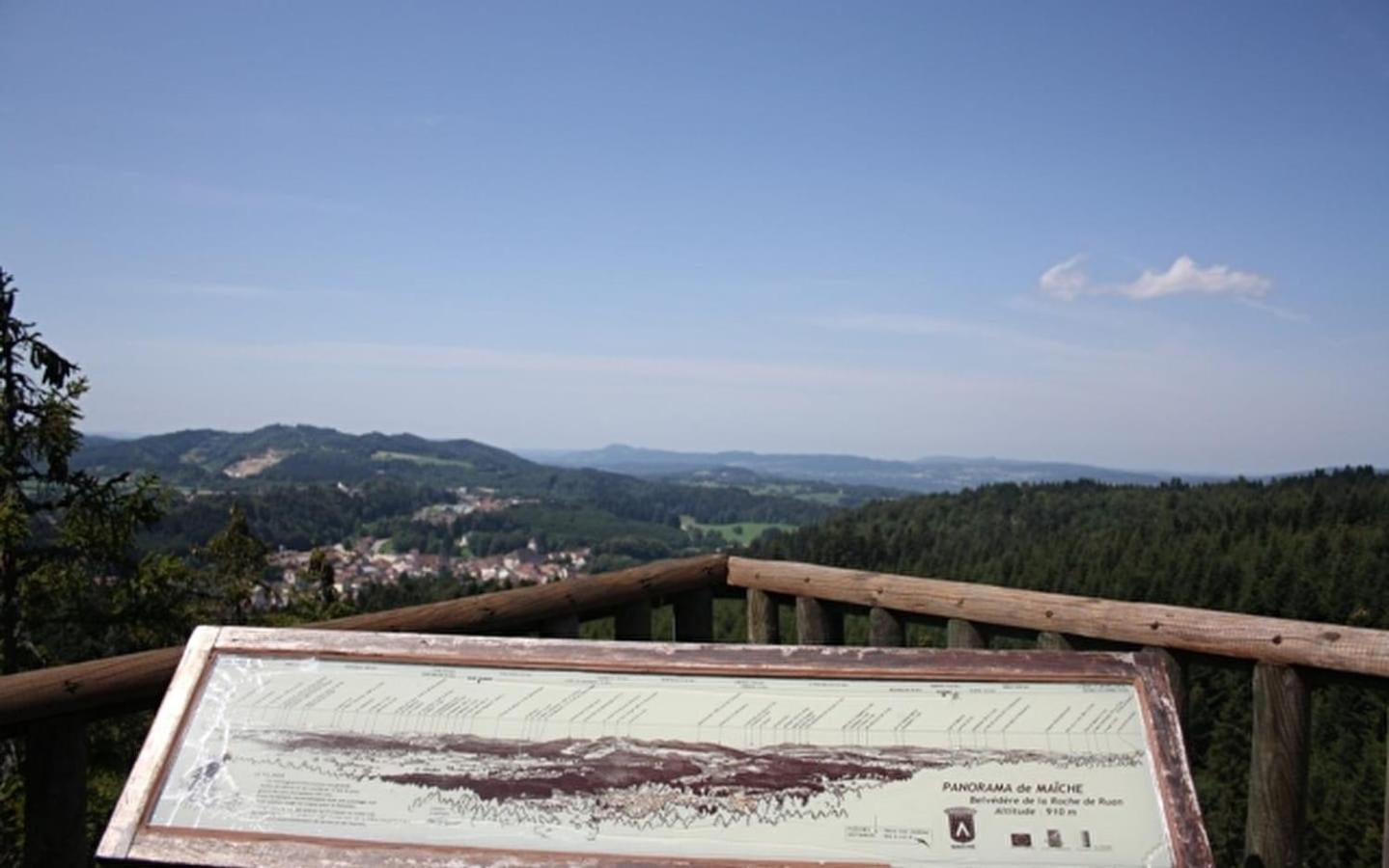 Gite Le P'Tit Chasseral Maîche Buitenkant foto